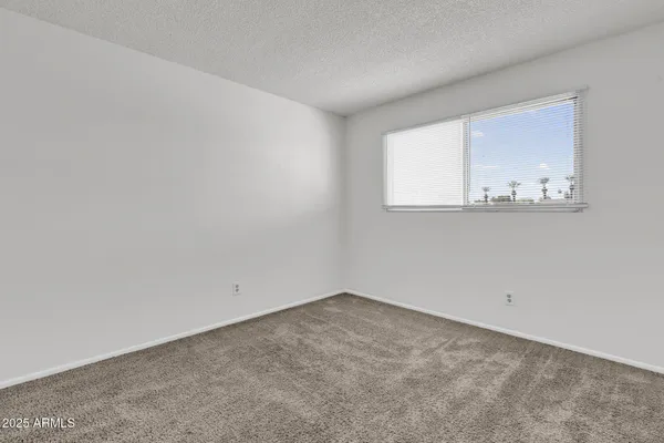 $4,850 | 1333 East Donner Drive, Tempe, AZ 85282