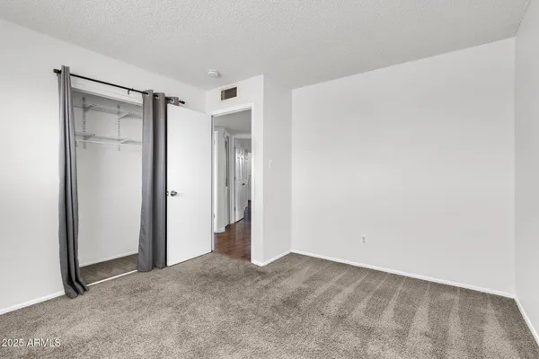$4,850 | 1333 East Donner Drive, Tempe, AZ 85282
