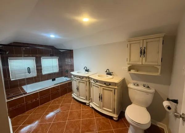 $3,200 | 3023 North Mason Avenue, Chicago, IL 60634