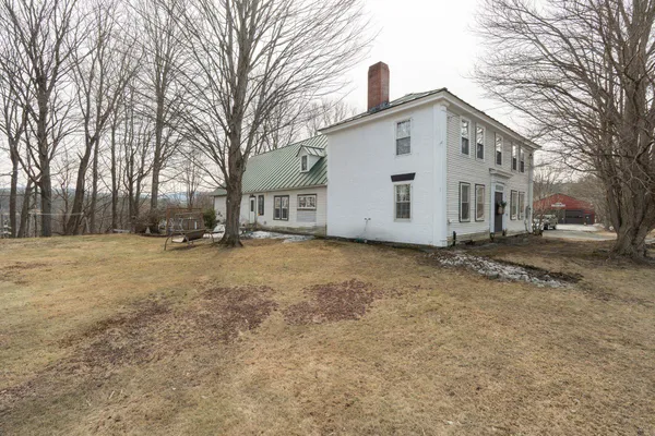 $424,000 | 273 Route 5 North Windsor Vt 05089, Windsor, VT 05089