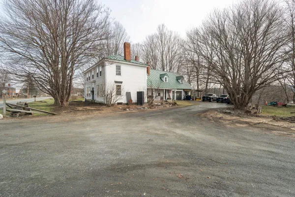 $424,000 | 273 Route 5 North Windsor Vt 05089, Windsor, VT 05089