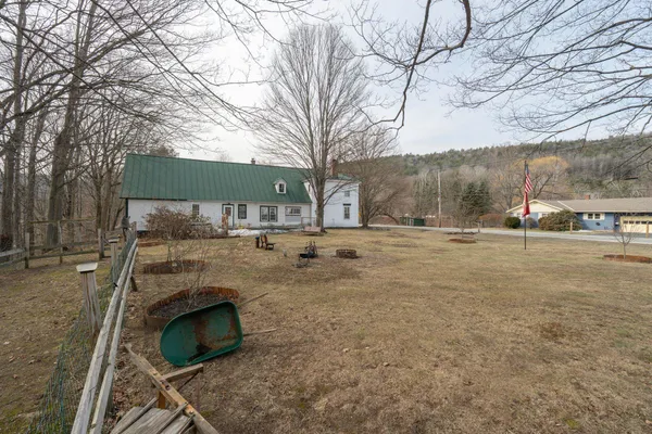 $424,000 | 273 Route 5 North Windsor Vt 05089, Windsor, VT 05089