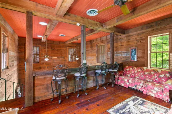 $680,000 | 16487 Highway 3, Yazoo City, MS 39194