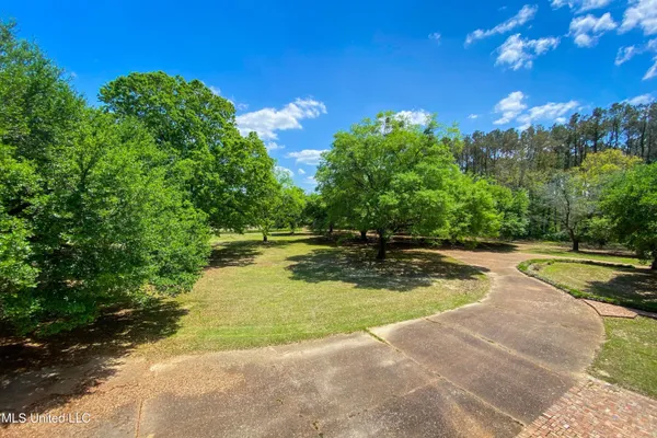 $680,000 | 16487 Highway 3, Yazoo City, MS 39194