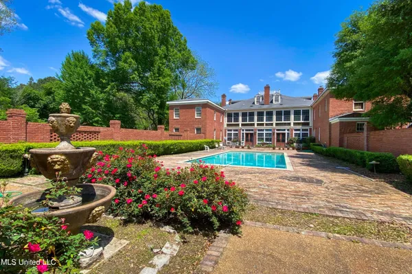$680,000 | 16487 Highway 3, Yazoo City, MS 39194