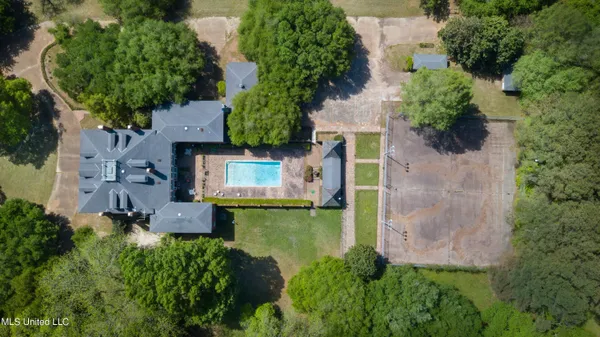 $680,000 | 16487 Highway 3, Yazoo City, MS 39194