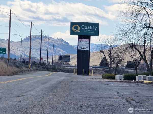 $800,000 | 11 Apple Way Road, Okanogan, WA 98840