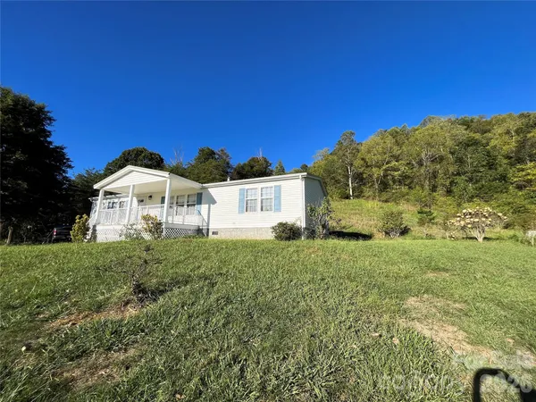 $315,000 | 15 Mothers Way, Marshall, NC 28753