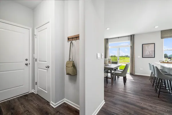 $459,990 | 25920 South Manchester Lane, Manhattan, IL 60442