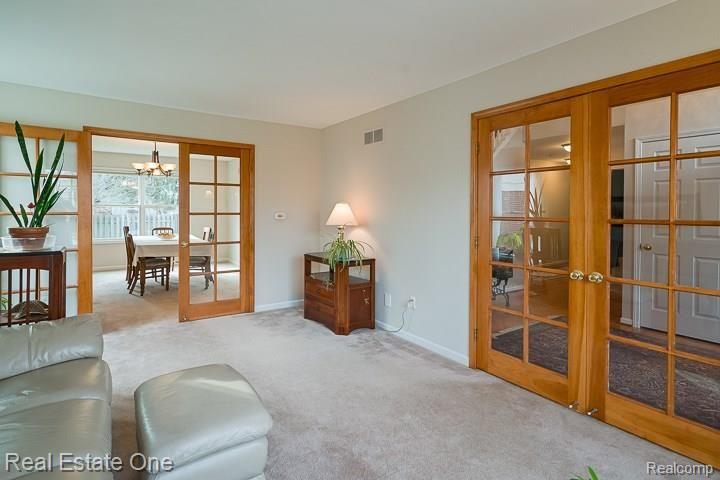 2724 Santia Road Troy, MI 48085 - Photo 10 of 45 Image_10.jpg