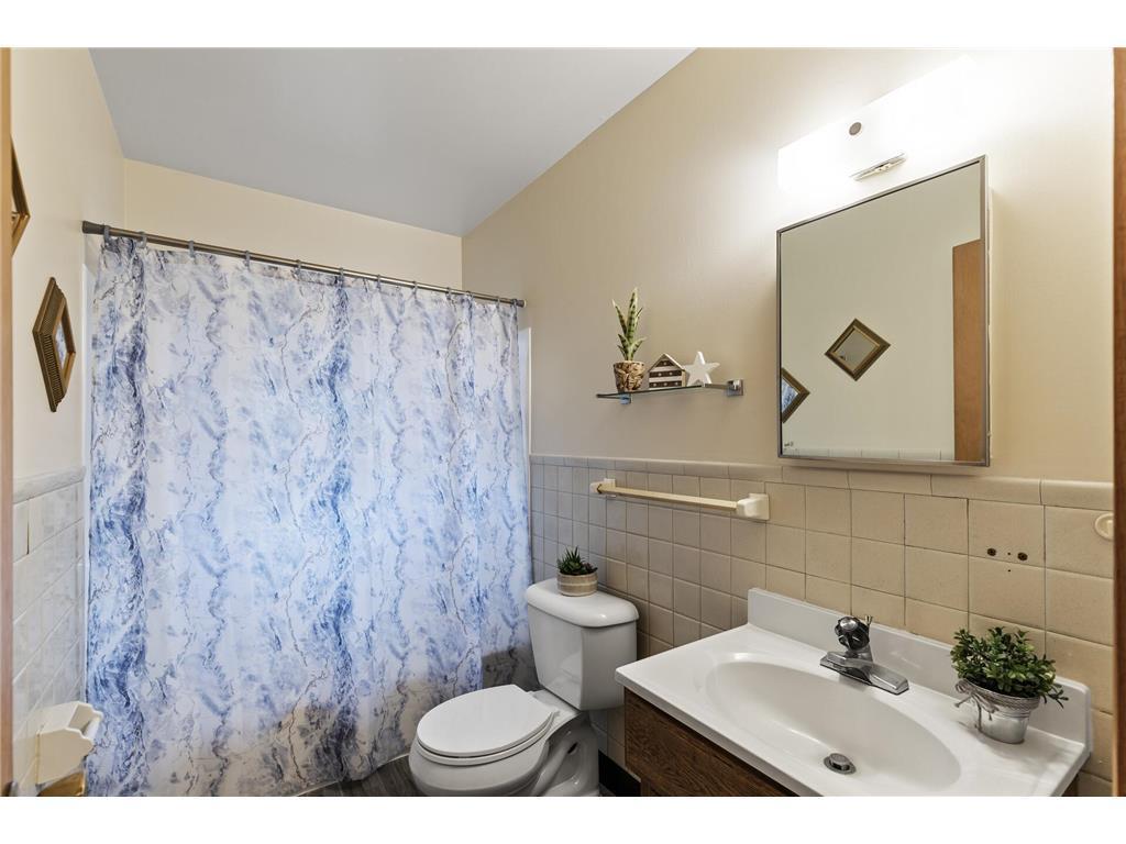 5347 4th Street Northeast Fridley, MN 55421 - Photo 19 of 44