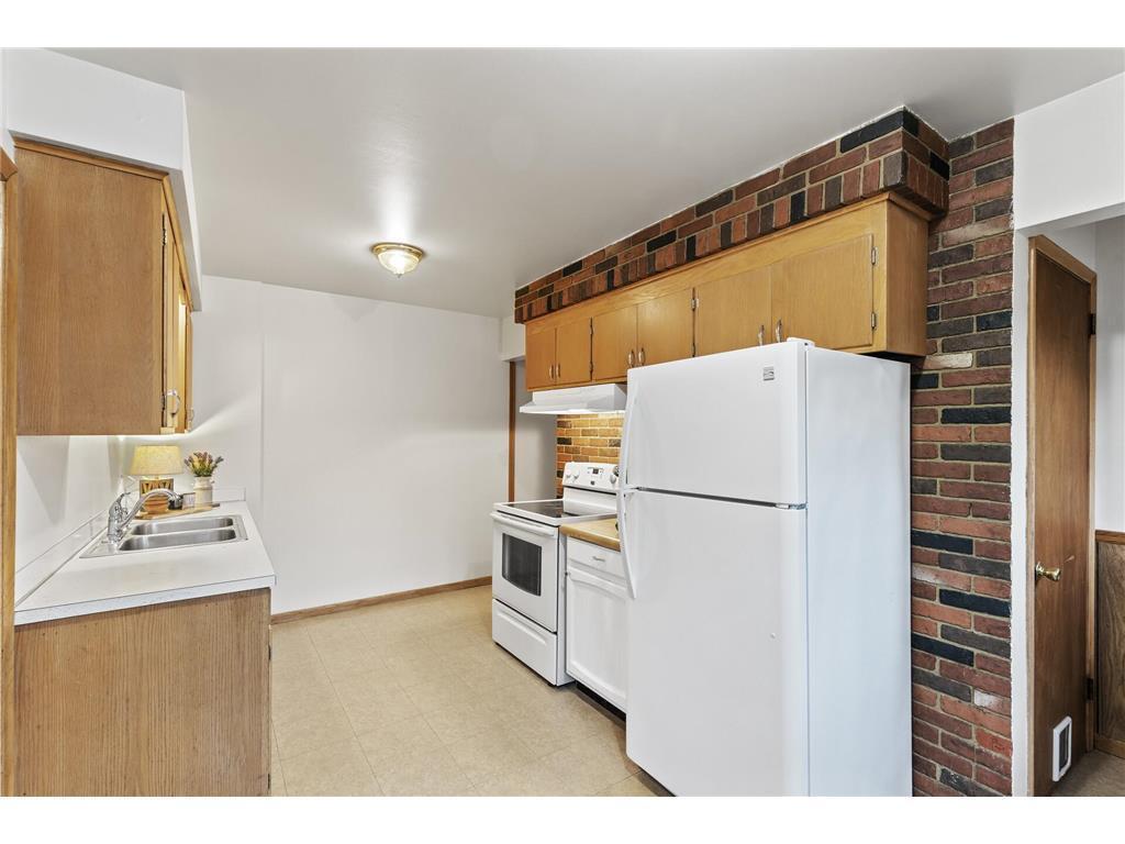5347 4th Street Northeast Fridley, MN 55421 - Photo 22 of 44