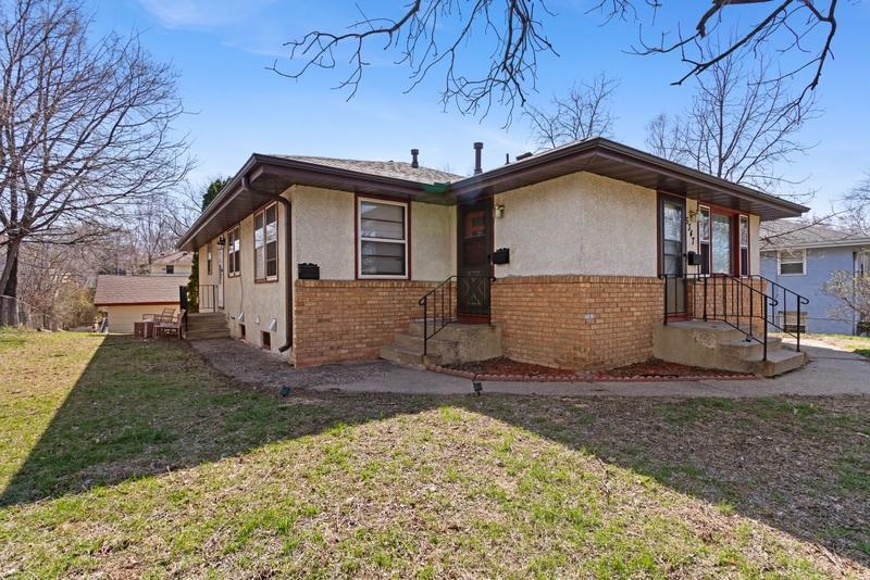 5347 4th Street Northeast Fridley, MN 55421 - Photo 3 of 44