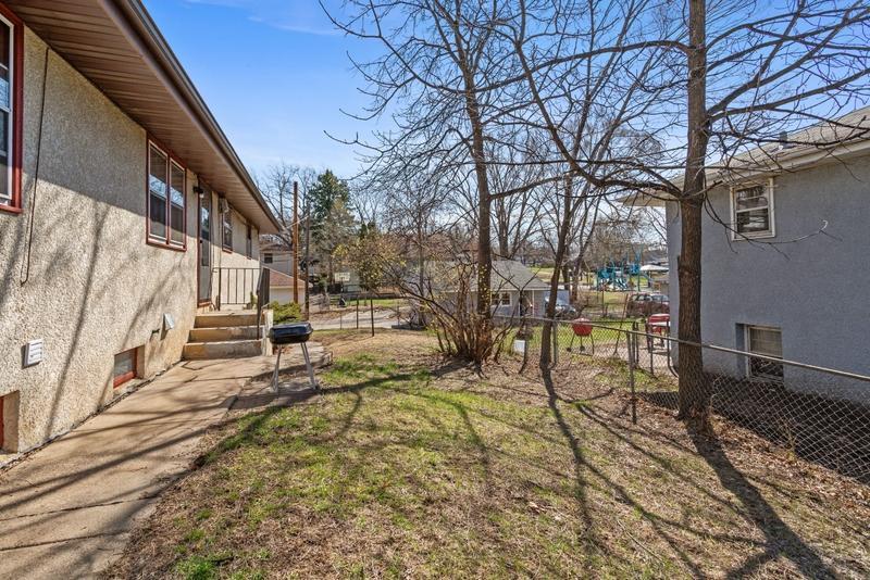 5347 4th Street Northeast Fridley, MN 55421 - Photo 4 of 44