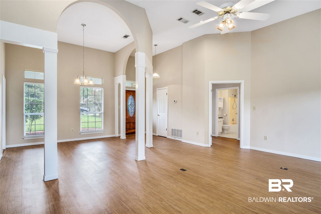 9055 Lakeview Drive Foley, AL 36535 - Photo 8 of 38