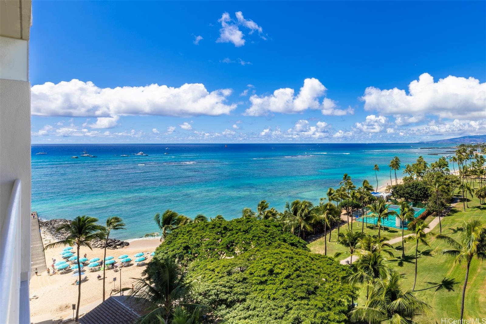 2161 Kalia Road, Unit 1012 Honolulu, HI 96815 - Photo 3 of 25 a sunset view with lake view