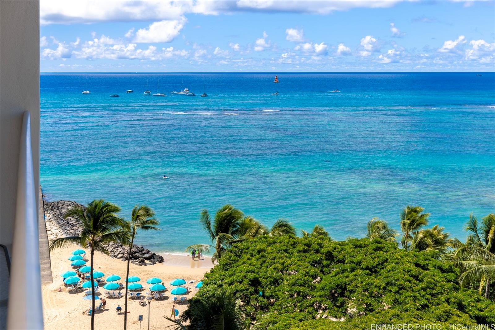 2161 Kalia Road, Unit 1012 Honolulu, HI 96815 - Photo 4 of 25 a view of an ocean view