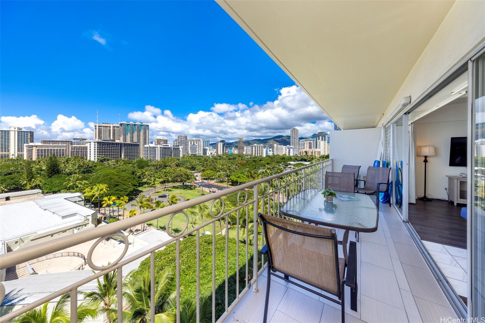 2161 Kalia Road, Unit 1012 Honolulu, HI 96815 - Photo 6 of 25 a view of a chairs and table in patio