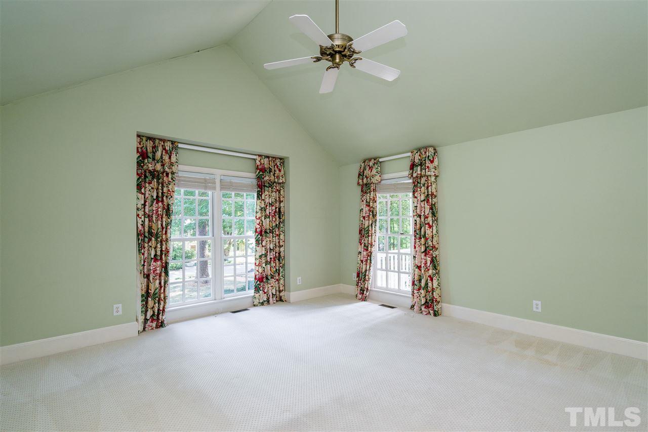 2609 Dover Road Raleigh, NC 27608 - Photo 15 of 25