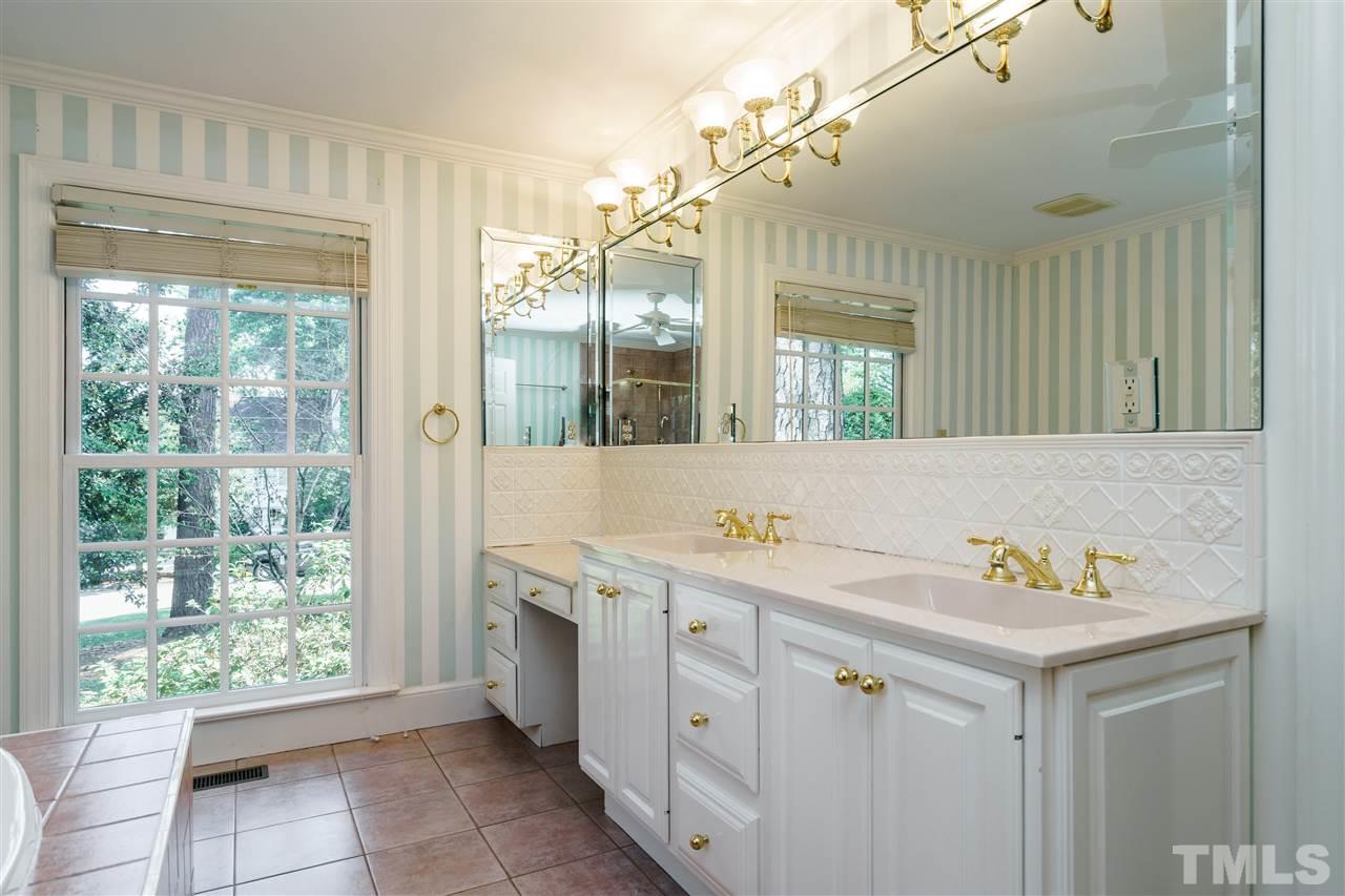 2609 Dover Road Raleigh, NC 27608 - Photo 16 of 25