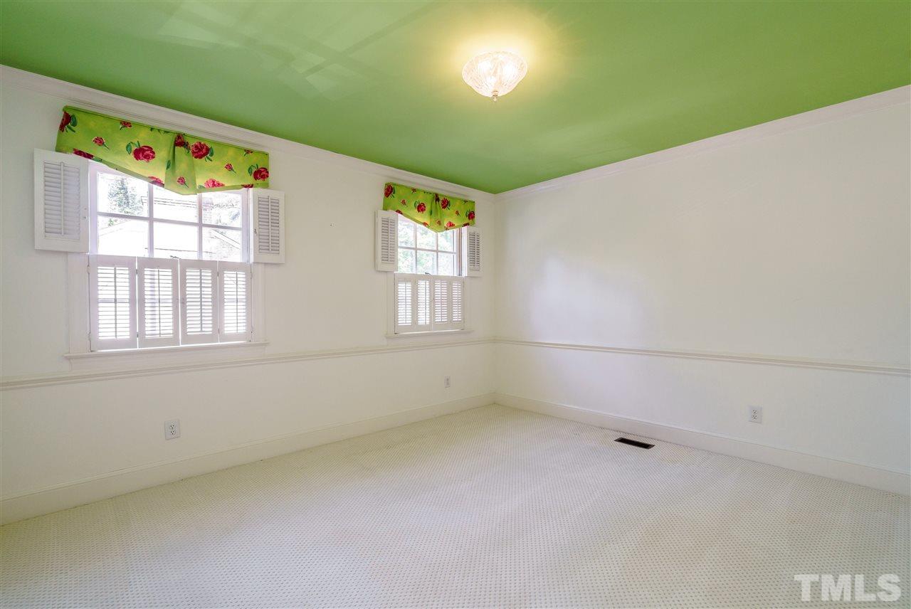 2609 Dover Road Raleigh, NC 27608 - Photo 19 of 25