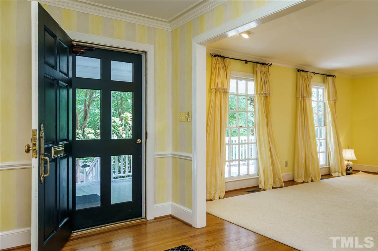 2609 Dover Road Raleigh, NC 27608 - Photo 4 of 25
