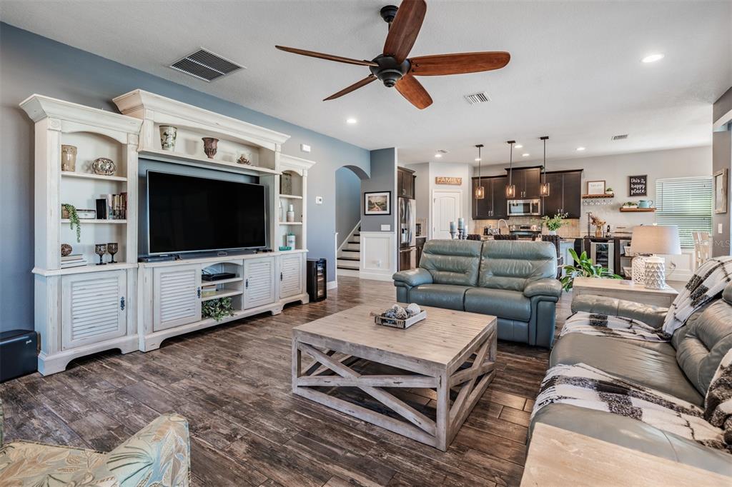 32401 Natural Bridge Road Wesley Chapel, FL 33543 - Photo 17 of 53