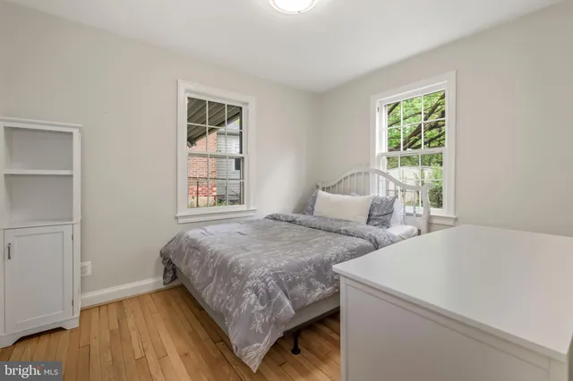 $3,000 | 812 Wade Avenue, Rockville, MD 20851