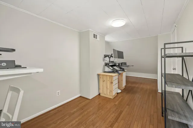 $3,000 | 812 Wade Avenue, Rockville, MD 20851