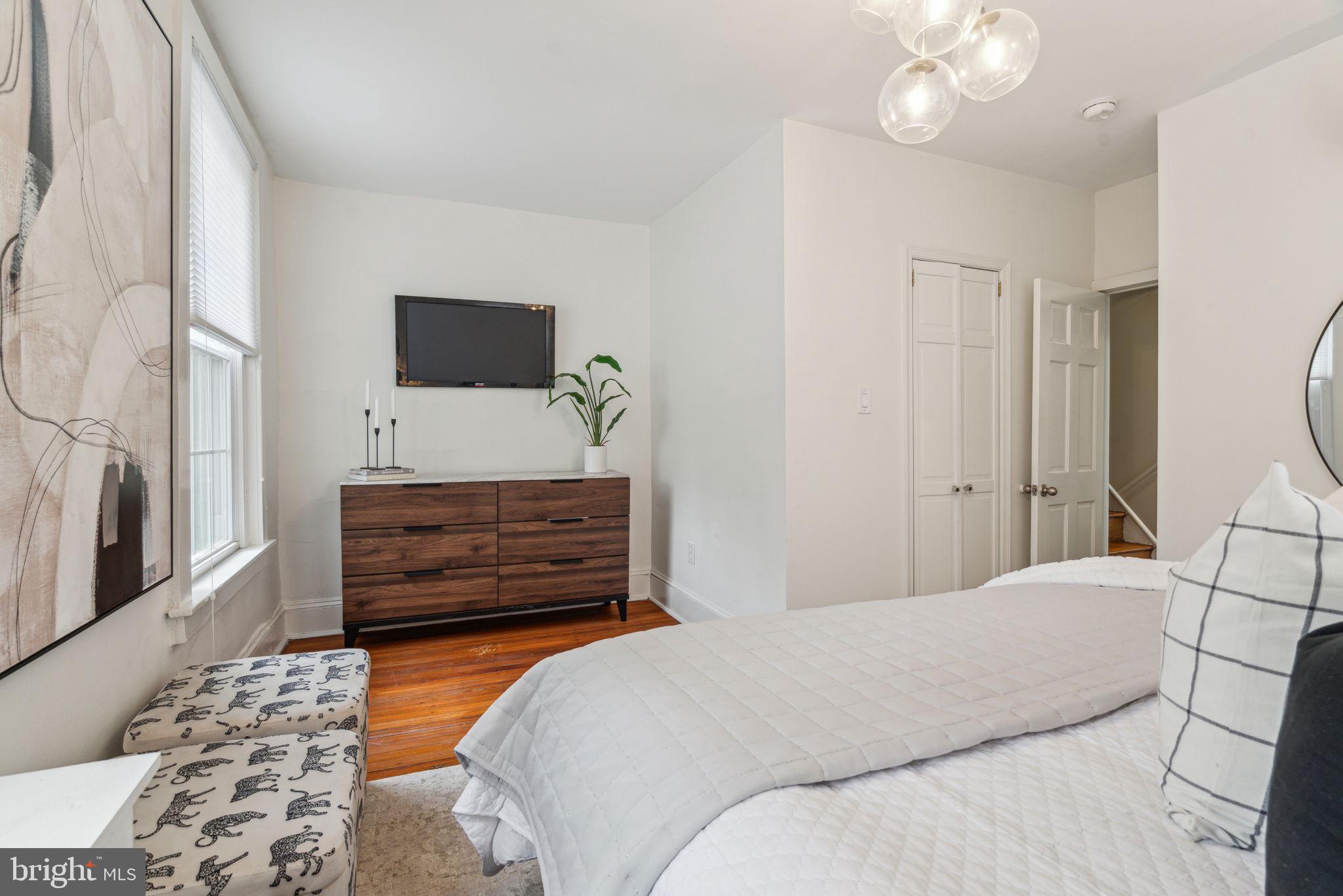 336 South 24th Street Philadelphia, PA 19103 - Photo 15 of 30