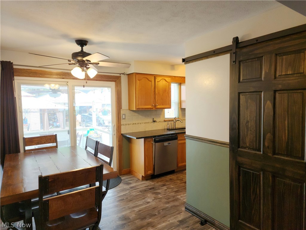 30205 Powell Road Willowick, OH 44095 - Photo 14 of 33