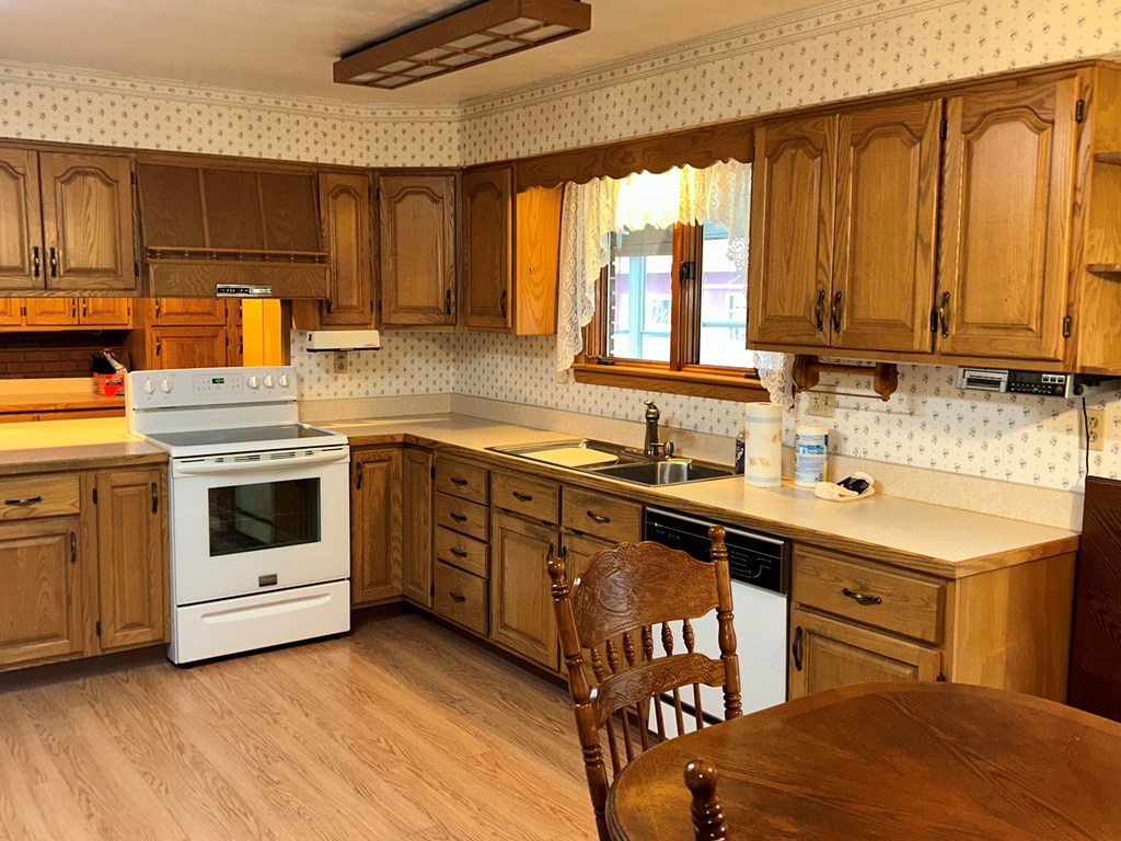 4346 C L School Road Strattanville, PA 16258 - Photo 2 of 31