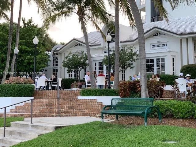 $3,990 | 2000 Towerside Terrace, Unit 1209, Miami, FL 33138