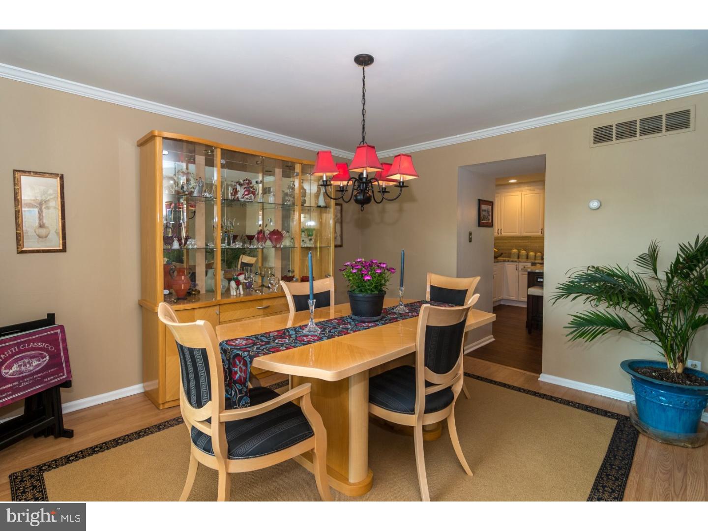 69 Meetinghouse Road Doylestown, PA 18901 - Photo 9 of 25 Dining Room