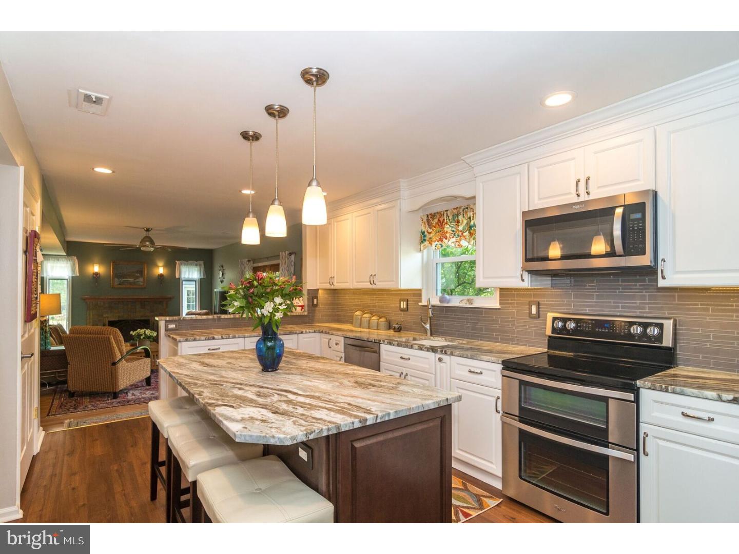 69 Meetinghouse Road Doylestown, PA 18901 - Photo 10 of 25