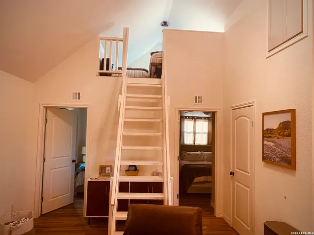 $1,100,000 | 3311 Highway 55, Barksdale, TX 78828