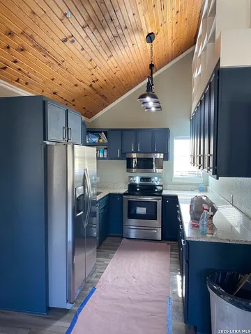 $1,100,000 | 3311 Highway 55, Barksdale, TX 78828