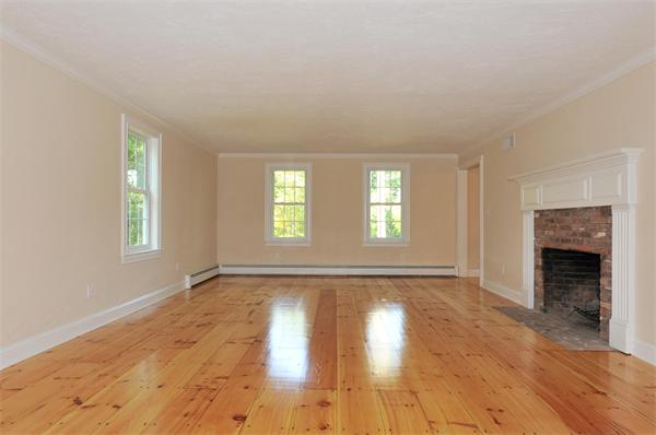 296 Hudson Road Bolton, MA 01740 - Photo 8 of 27 Gallery Image 8