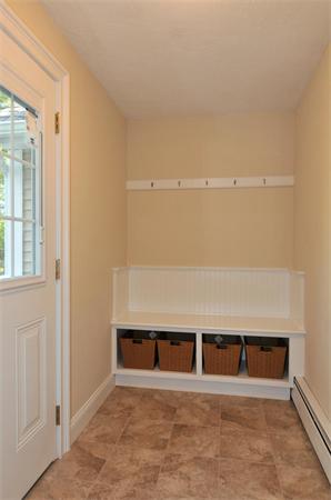 296 Hudson Road Bolton, MA 01740 - Photo 9 of 27 Gallery Image 9