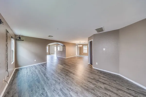 $2,100 | 20119 Baron Brook Drive, Cypress, TX 77433