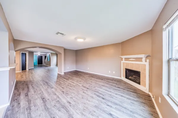 $2,100 | 20119 Baron Brook Drive, Cypress, TX 77433