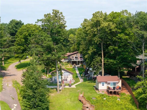 $899,900 | N1936 County Hwy M, Unit 6 & 7, Sarona, WI 54870