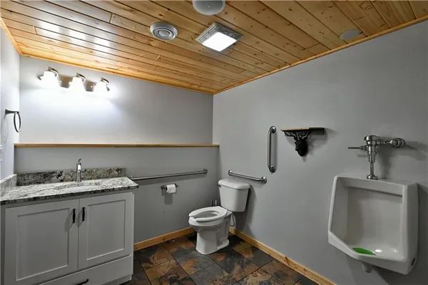 $899,900 | N1936 County Hwy M, Unit 6 & 7, Sarona, WI 54870