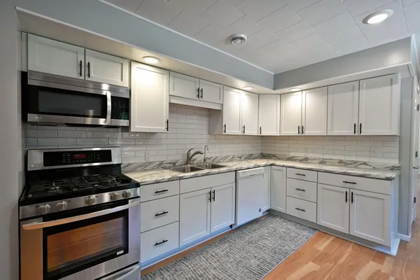 $899,900 | N1936 County Hwy M, Unit 6 & 7, Sarona, WI 54870