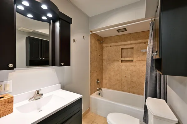 $899,900 | N1936 County Hwy M, Unit 6 & 7, Sarona, WI 54870