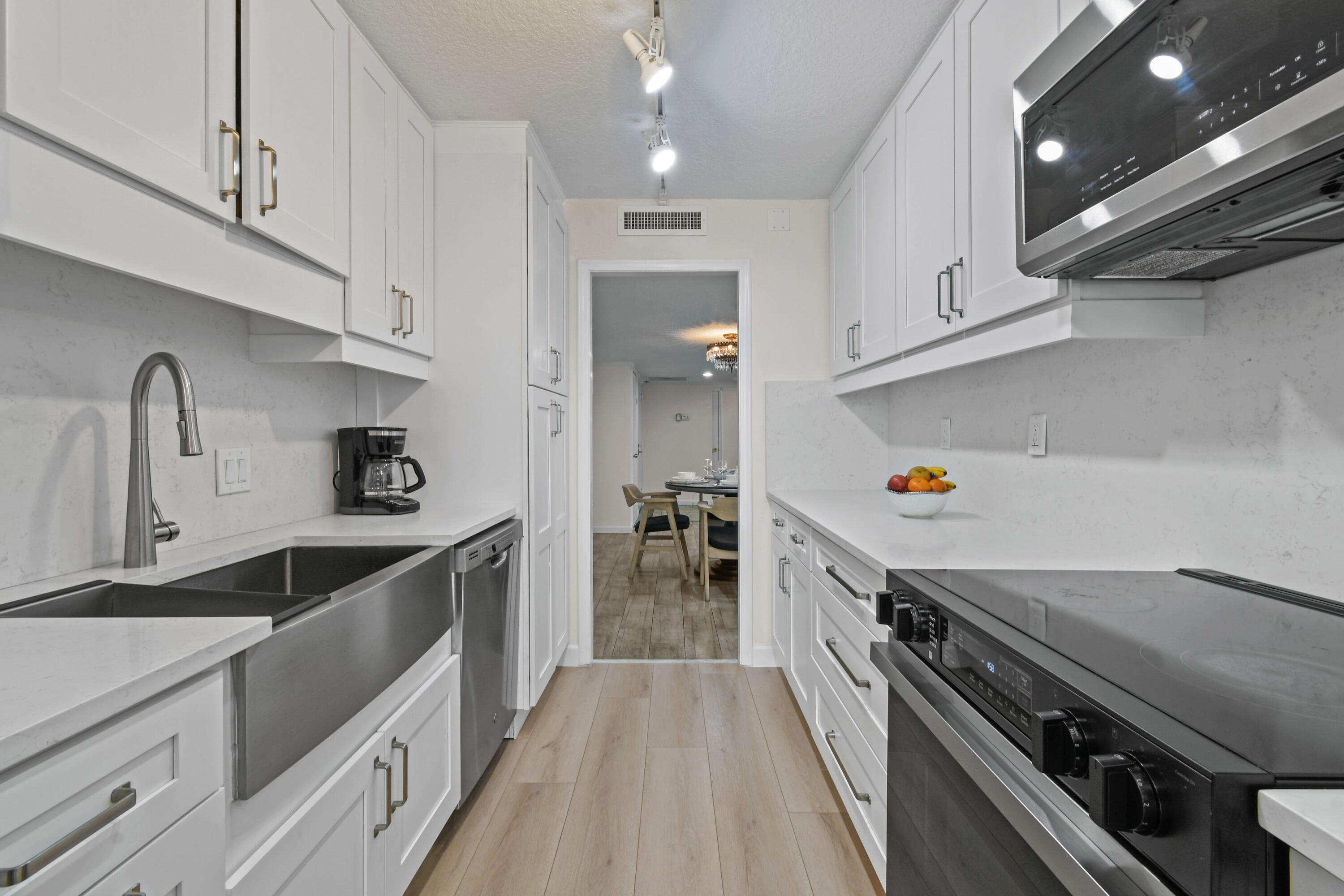 4200 North Ocean Drive, Unit 1 Riviera Beach, FL 33404 - Photo 34 of 59 4200NOceanDr#1-304Updates(6)