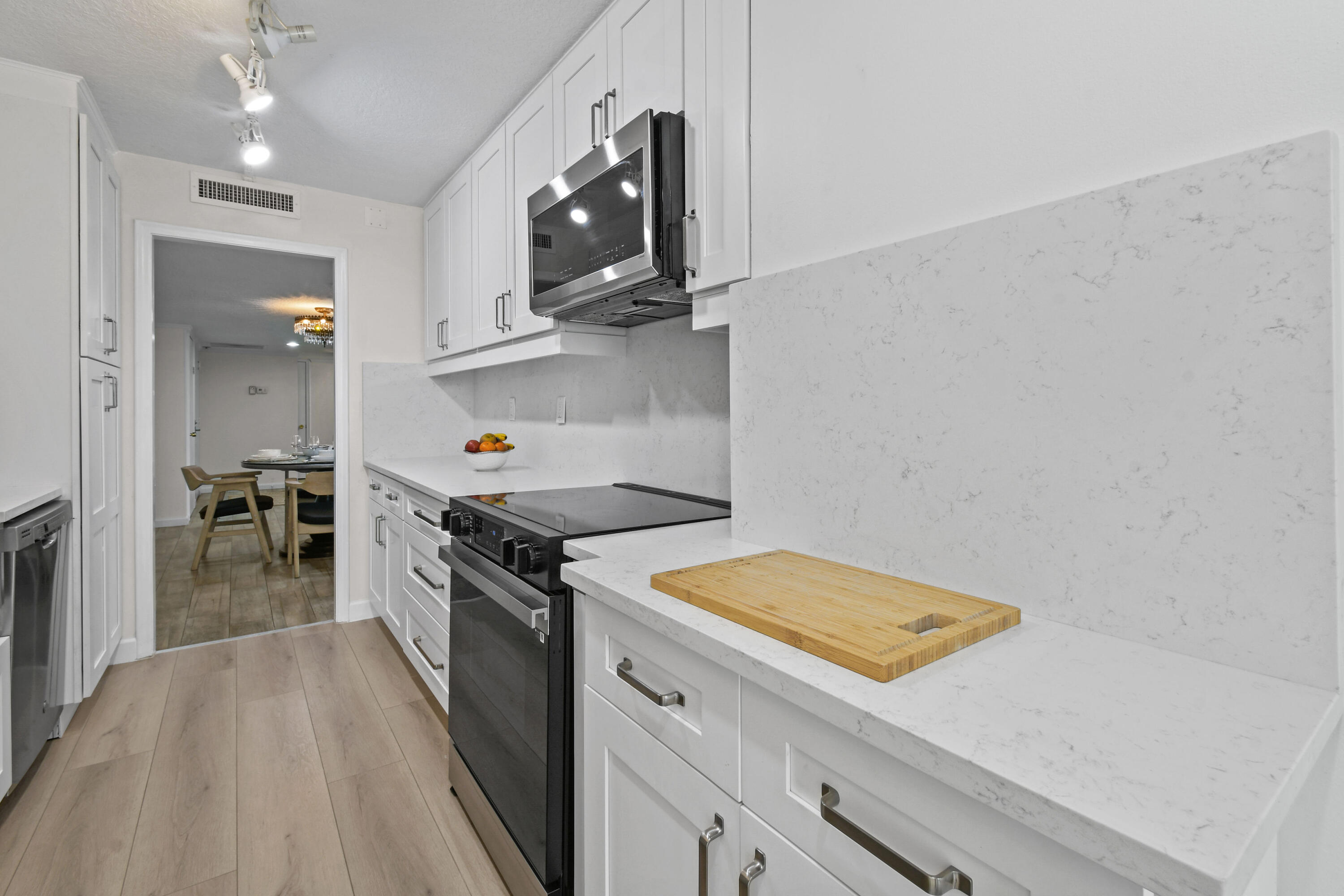 4200 North Ocean Drive, Unit 1 Riviera Beach, FL 33404 - Photo 35 of 59 4200NOceanDr#1-304Updates(7)