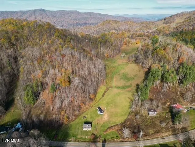 $299,000 | 1297 67 W Highway, Trade, TN 37691