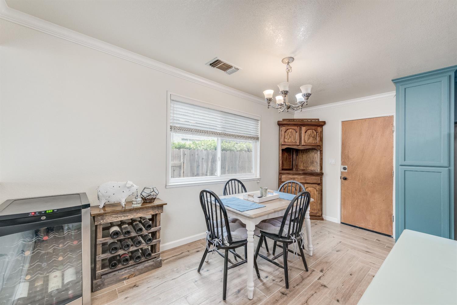 200 Rosa Avenue Winters, CA 95694 - Photo 7 of 21 Gallery Image 7