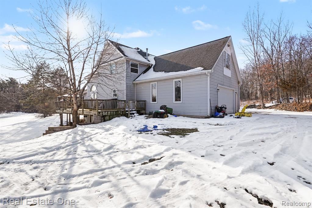 18403 Taylor Lake Road Holly, MI 48442 - Photo 37 of 53 Gallery Image 37